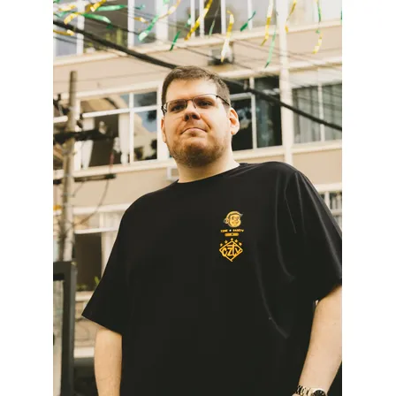 Camisa Preta Traje Cazétv