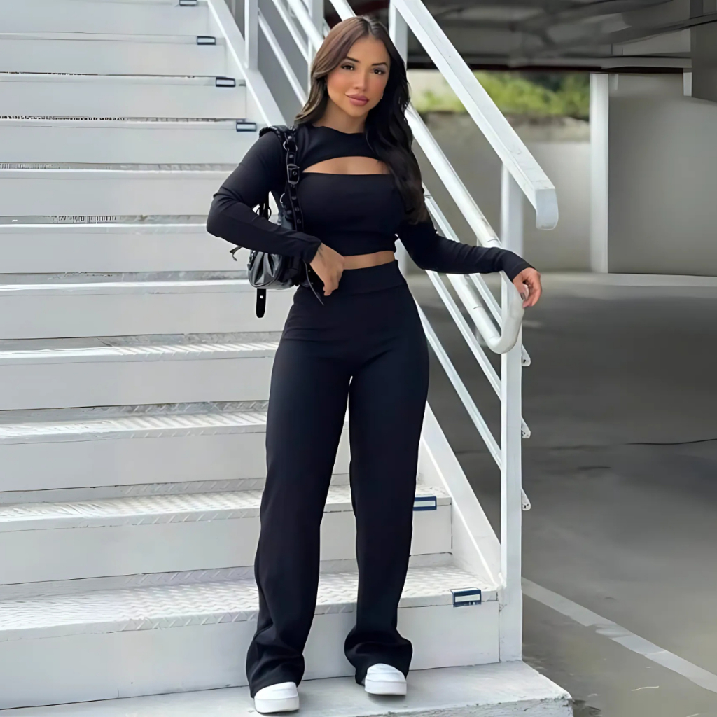 Conjunto Feminino Cropped Com Decote Manga Longa + Calça Cintura Alta Flare Sofisticação e Estilo Moda Inverno